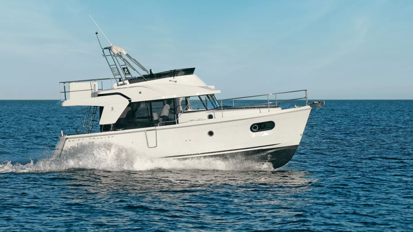 Swift Trawler 03.jpeg